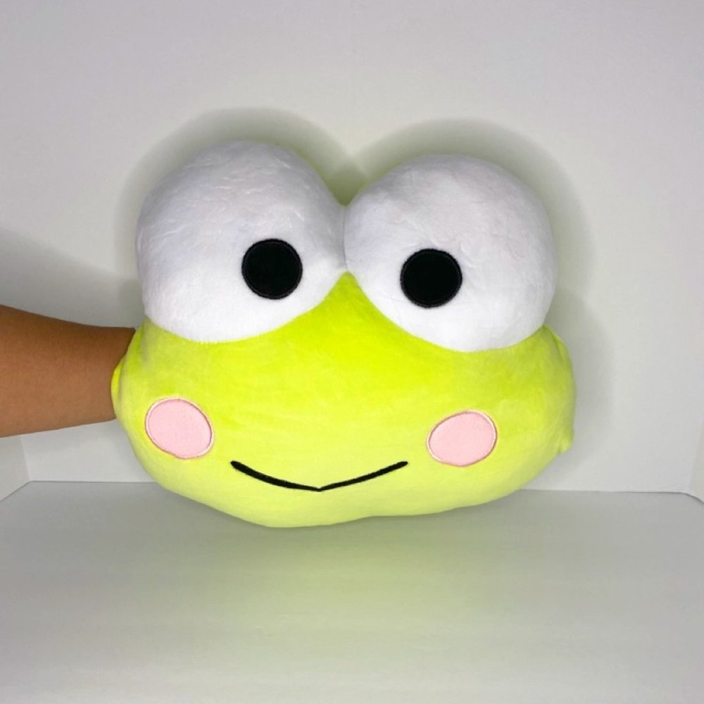 Kerropi Pillow / Hand Cozy